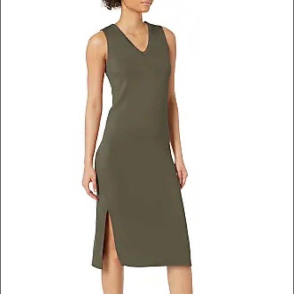 Soft Green V-Neck Midi Dress